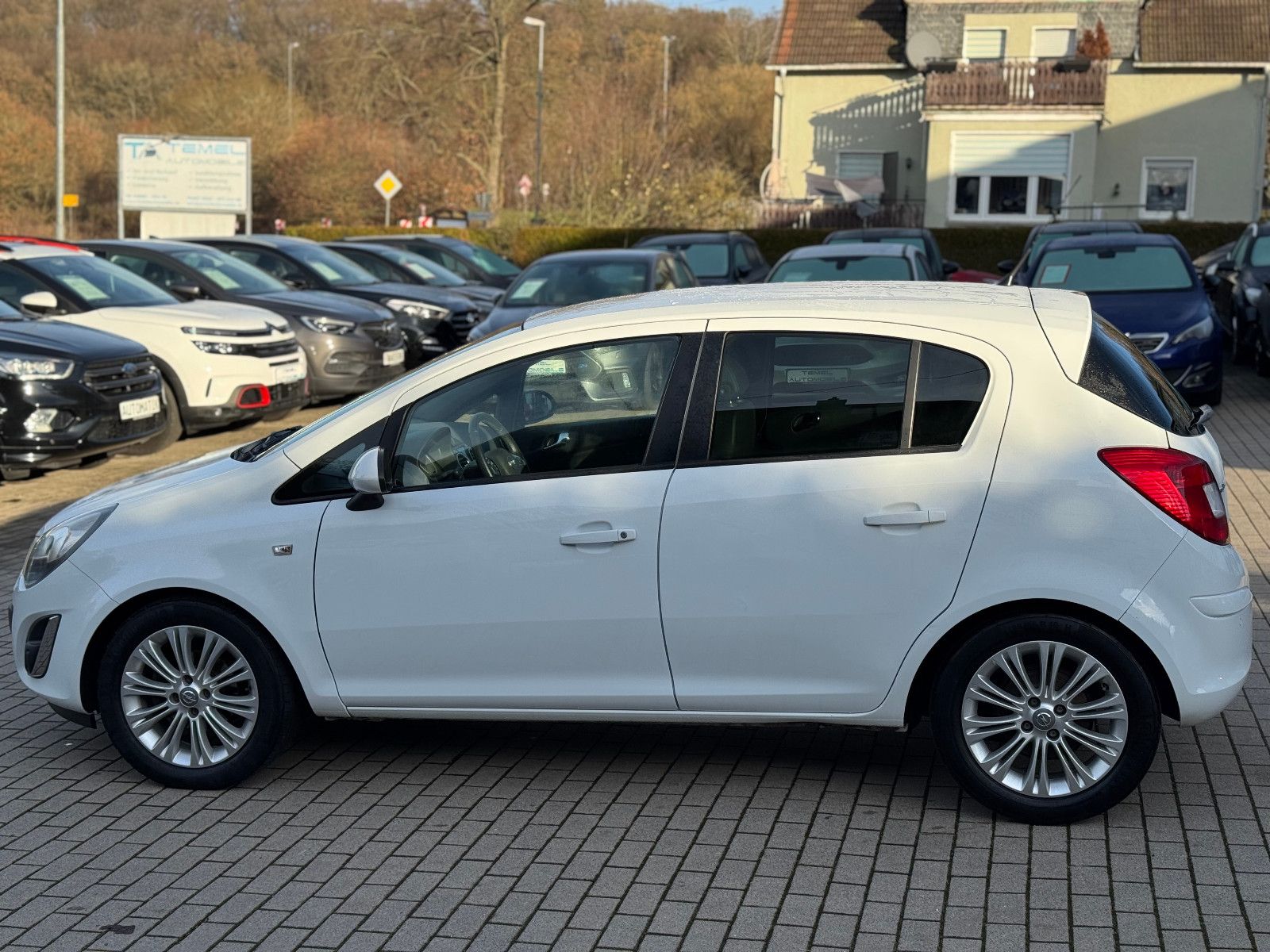 OPEL Corsa, 2011, Benzin, 101 PS