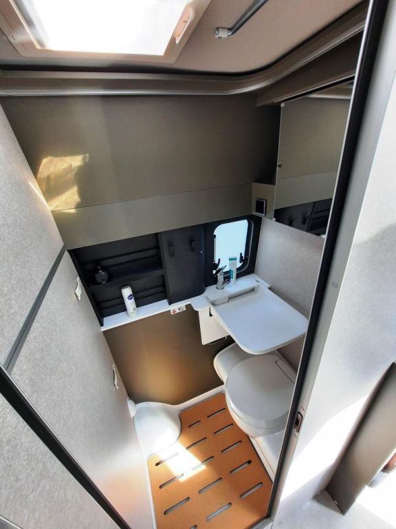 Fahrzeugabbildung HYMER / ERIBA / HYMERCAR Camper Van Grand Canyon S 600 Verfüg./Sale 9.965
