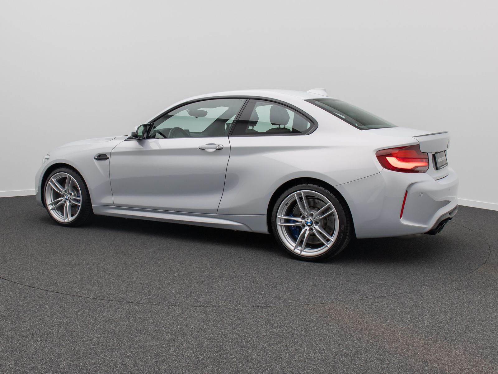 Fahrzeugabbildung BMW M2 Competition M Driver´s Kamera NaviPro 19Zoll
