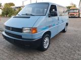 Volkswagen T4 2.5 Benzin Sehr Guten Zustand TÜV 06.2027 - Volkswagen T4 in Hannover