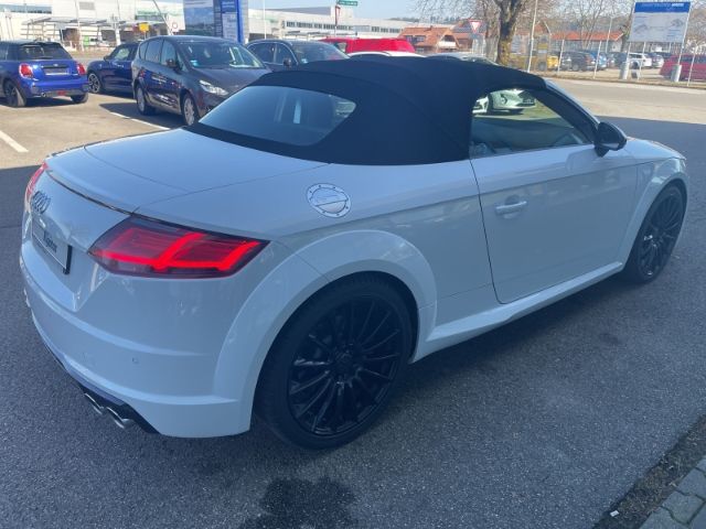 Fahrzeugabbildung Audi TTS Roadster 2.0 TFSI Quattro  Autom. Navi, Lede