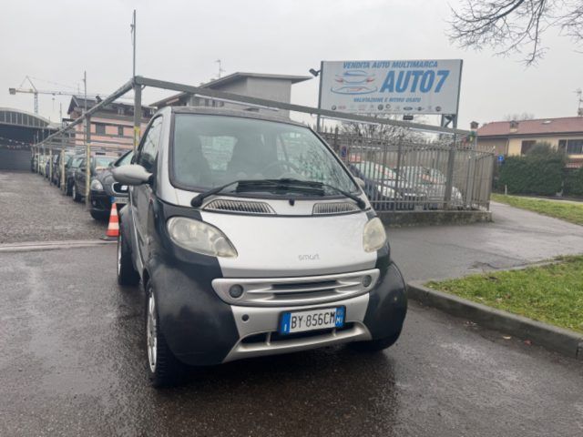 Smart SMART ForTwo 600 smart & pure (40 kW)