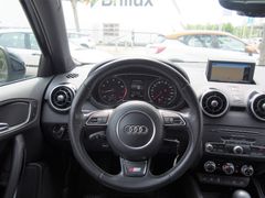 Fahrzeugabbildung Audi A1 S-Line Sportpaket S-Line Automatik Xenon SHZ!