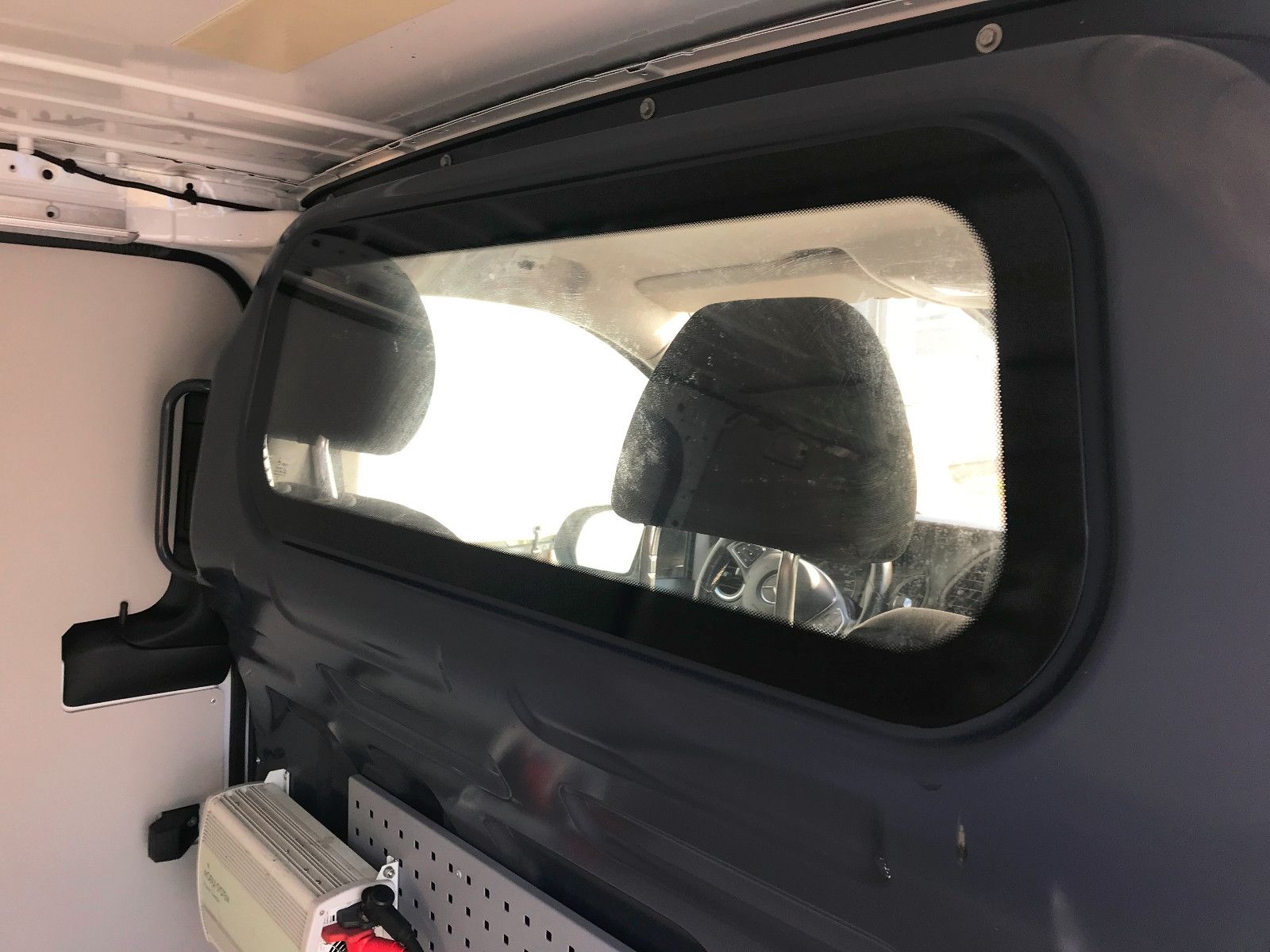 Fahrzeugabbildung Mercedes-Benz Vito Kasten 114 RWD extrala,Automatic,90910Km