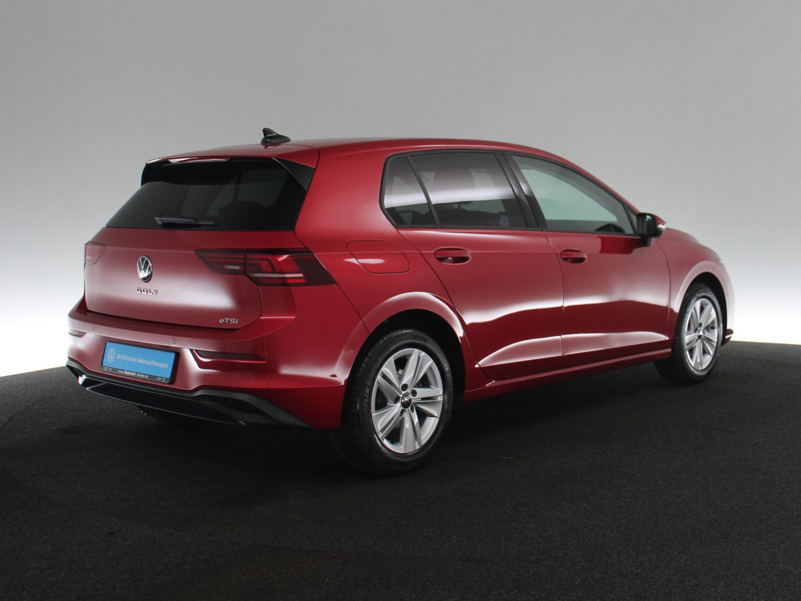 Volkswagen Golf VIII 1.5 eTSI Life LED ACC NAVI SHZ PDC foto 5