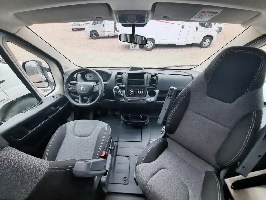 Fahrzeugabbildung Sunlight T 68C Verfüg./Sparen Sie 3.004,- €