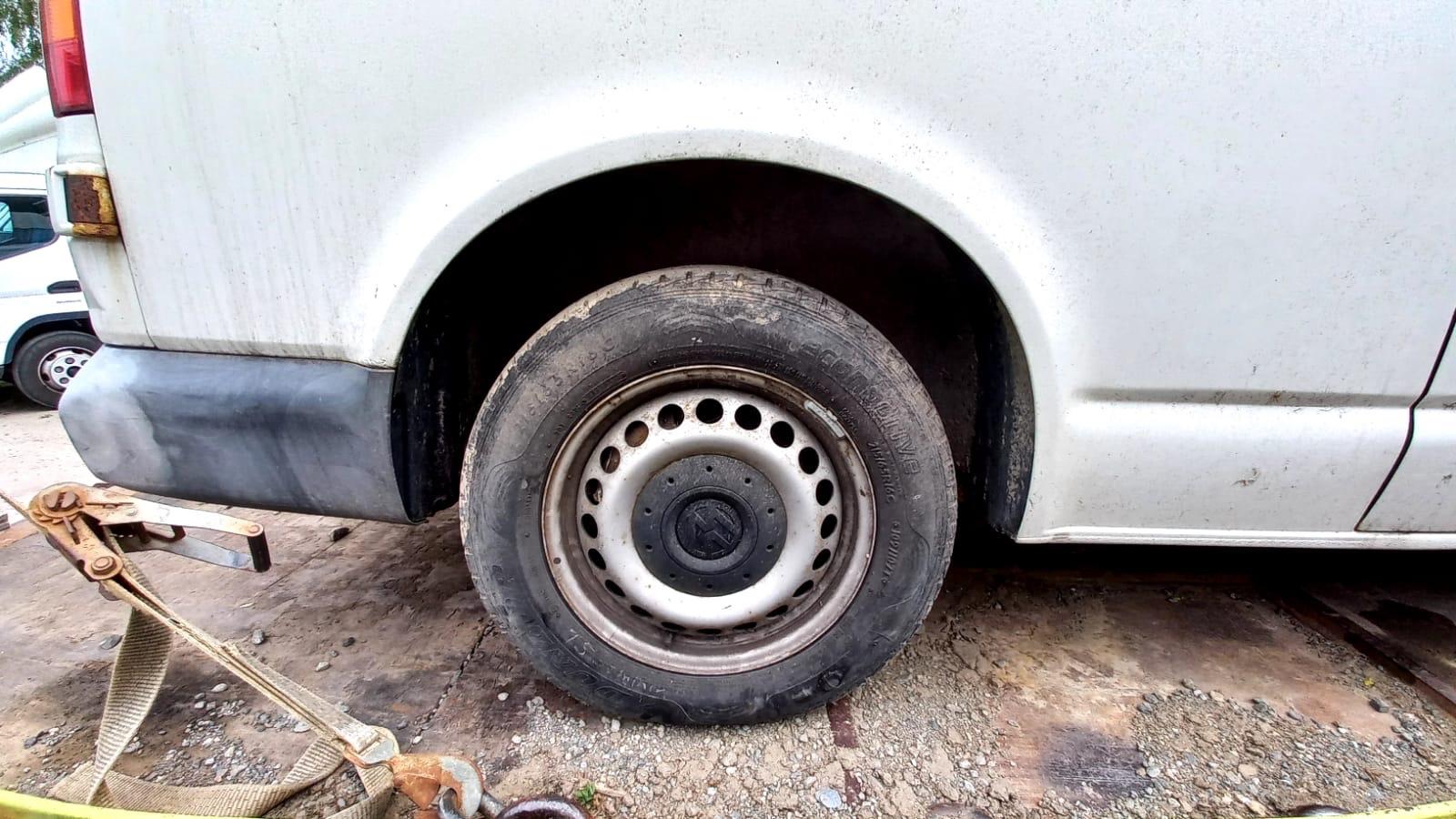 Volkswagen T5 Transporter Kasten-Kombi Kombi-Hochdach