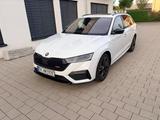 Skoda Octavia 1.4 TSI iV DSG RS Combi RS