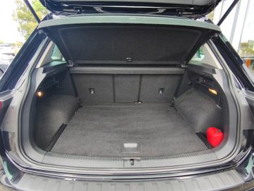 Volkswagen Tiguan Life 4Motion*LED*AHK*PDC*SHZ*ACC*DAB*
