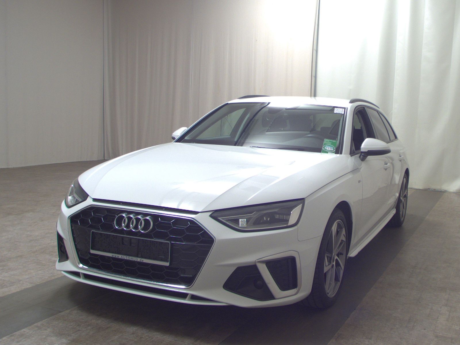 Audi A4 Avant 40 TDI S-Line Leder Navi LED PDC AHK foto 2