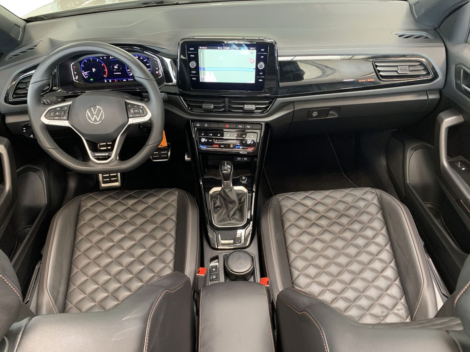 Volkswagen T-Roc - Bild 12