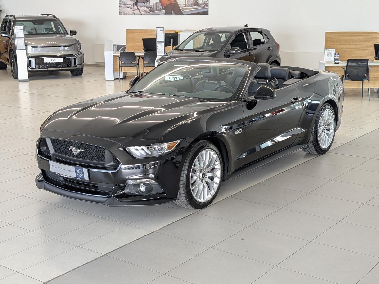 Ford Mustang GT 5.0 Ti-VCT V8 Convertible Automatik