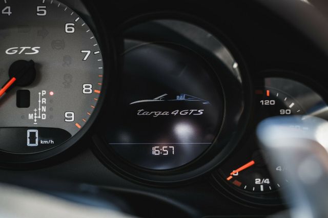 Fahrzeugabbildung Porsche 911 /991 GTS Targa - Approved - Sauger!