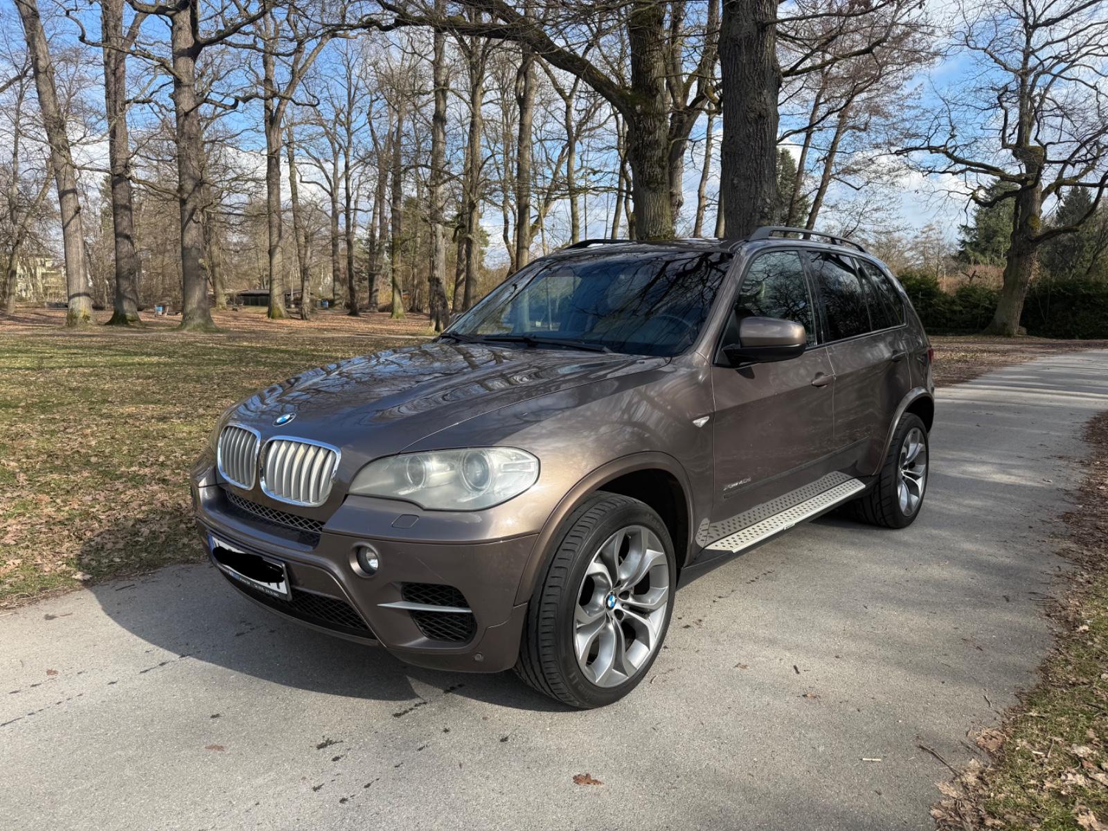 BMW X5 xDrive40d AHK Sportpaket