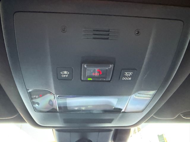 Lexus UX 250 h Launch Edition