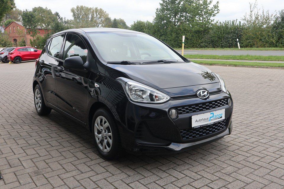 Fahrzeugabbildung Hyundai i10 1.0 Classic Klima SERVO MP3 USB ZV