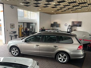 Volkswagen Passat Variant - 4