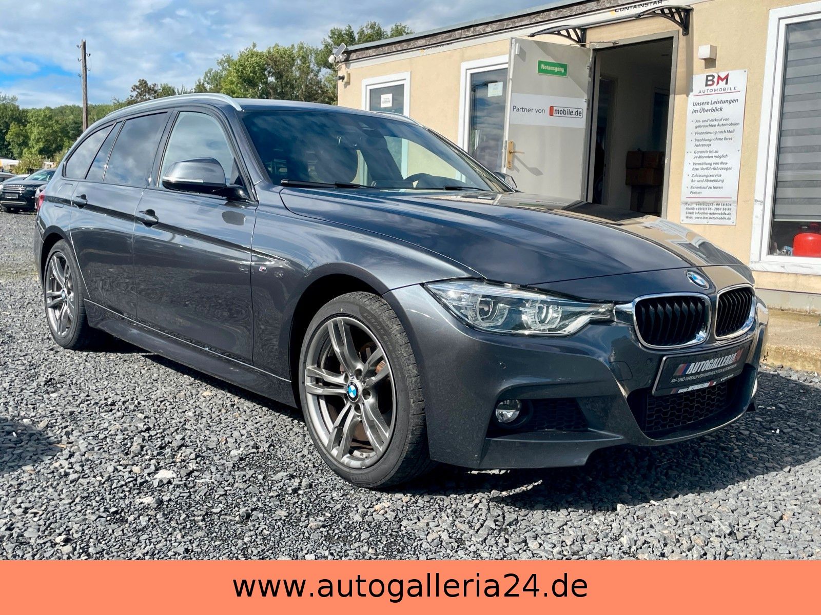 Fahrzeugabbildung BMW 320d xDrive Sport-Aut. M SPORTPAKET Navi LED AHK