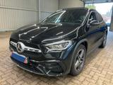 Mercedes-Benz GLA 250 GLA GLA 250 4Matic - Mercedes-Benz GLA 250 mit Panoramadach