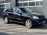 Mercedes-Benz ML 320 CDI 1.Hand Bi-Xenon AHK Schiebedach - Mercedes-Benz ML 320 aus 2009