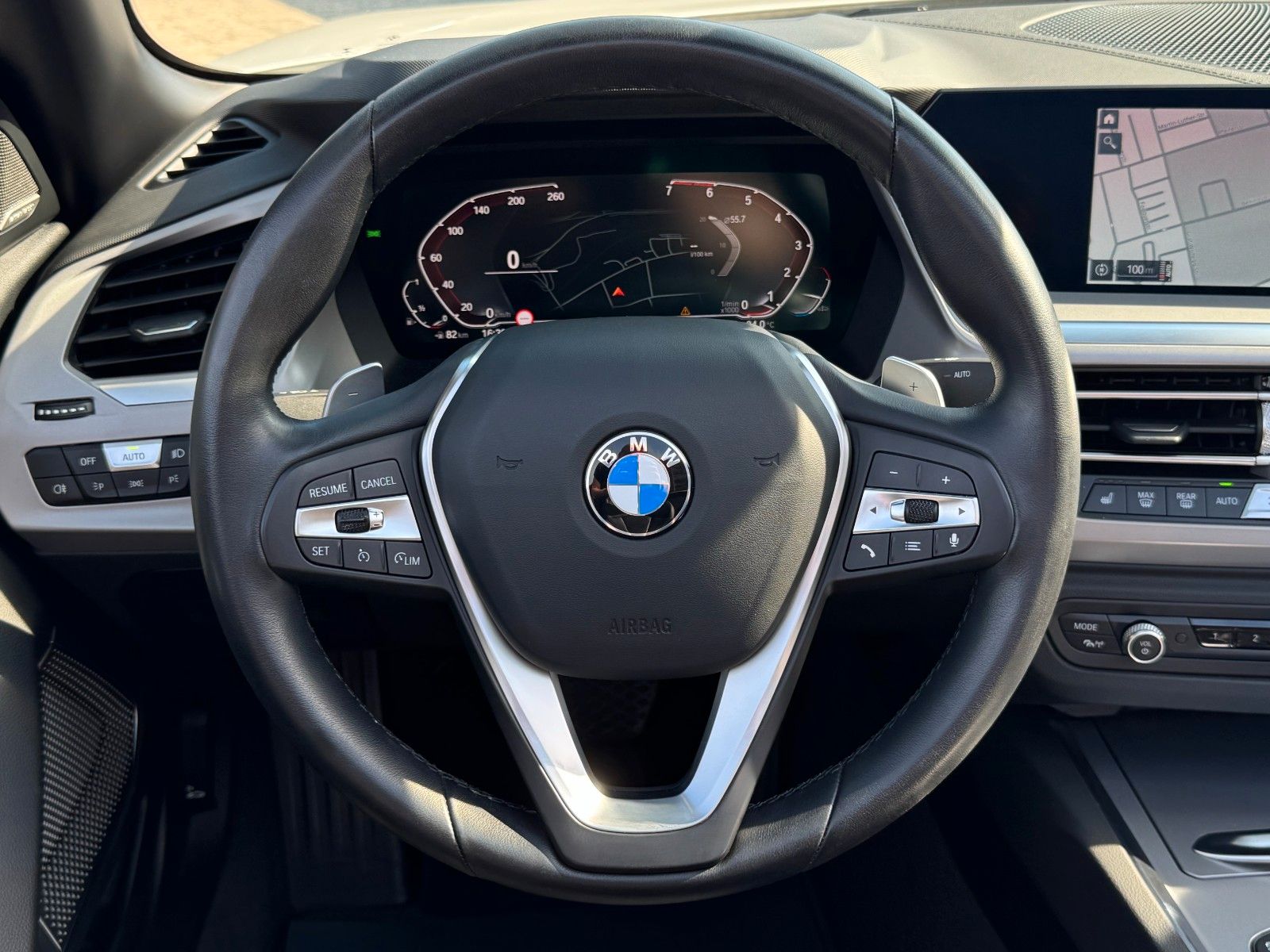 Fahrzeugabbildung BMW Z4 sDrive20i Aut. Advantage Tempo. H&K PDC SHZ