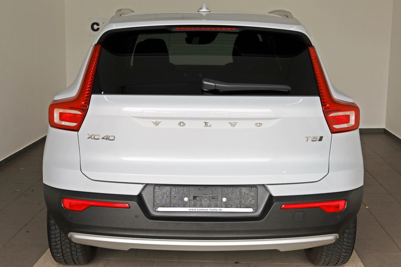 Fahrzeugabbildung Volvo XC40 Inscription Recharge TLeder,Navi,LED,SH,PDC