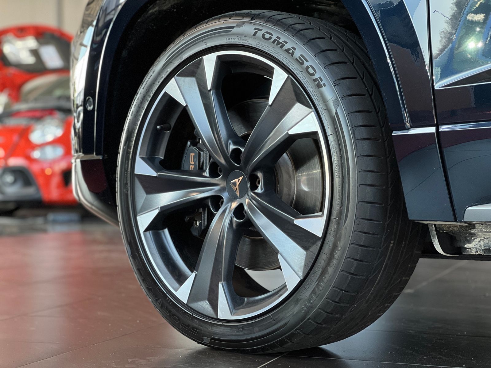 Fahrzeugabbildung CUPRA Ateca VZ 4Drive AHK NAV XL ACC LED SHZ 19"