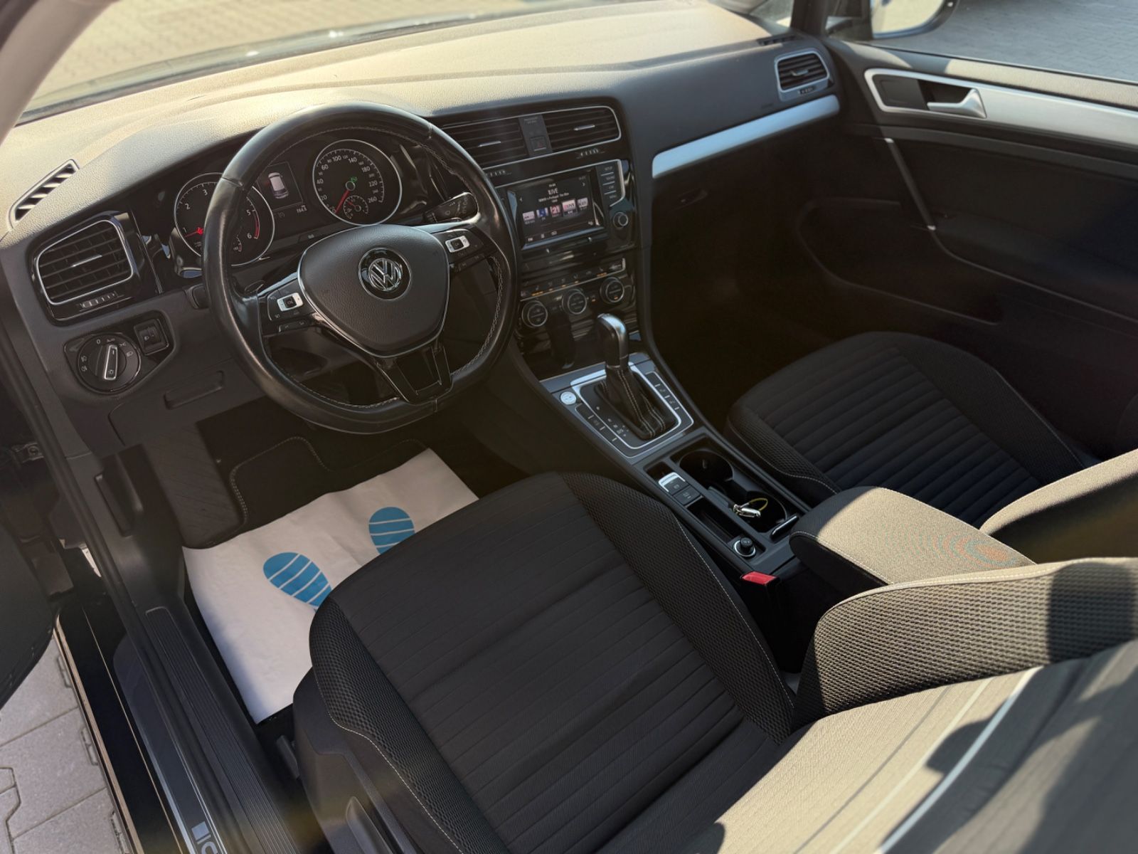 Golf VII  Cup 1.6 TDI DSG Panorama Keyless