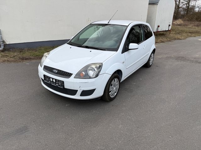 Ford Fiesta 1.3 51 kW Ambiente Klima HU 01/2026