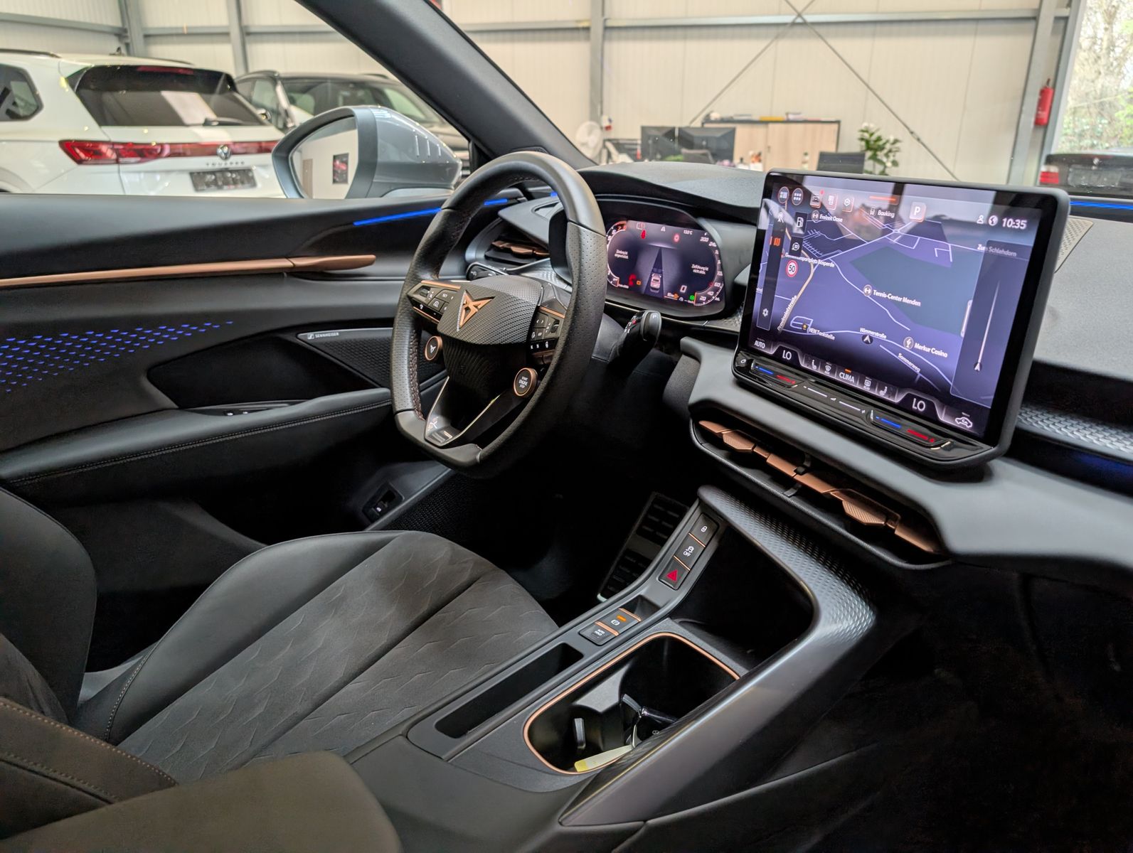 Immagine del veicolo CUPRA Terramar 1.5 eTSI Pacchetto Sennheiser Edge HUD 19 pollici