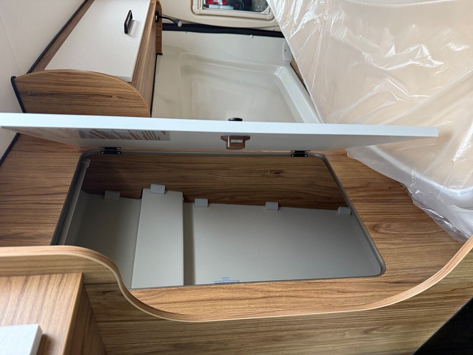 Fahrzeugabbildung Karmann Dexter DE 600 Captain-Chair-Sitze, Automatik