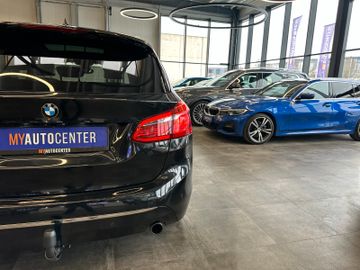 BMW 225 Active Tourer *Luxury Line*HuD*AHK*