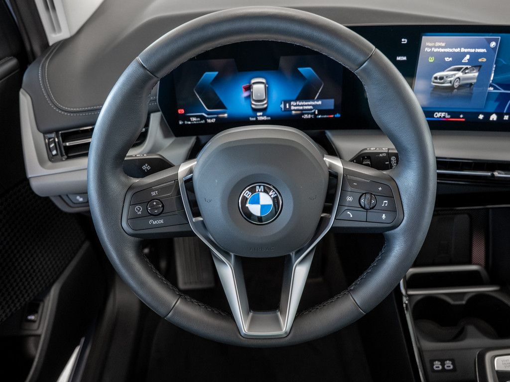 BMW 220 Active Tourer - Bild 14
