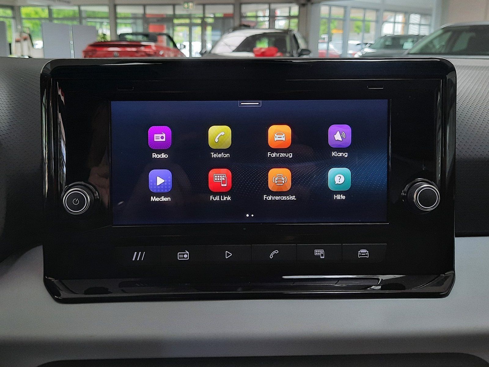 Fahrzeugabbildung SEAT Arona Style TSI *AHK*LED*Sitzhzg*PDC*FullLink*