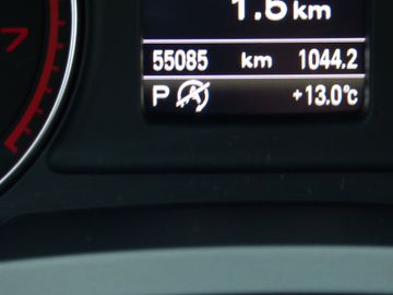 Bild 14 Audi Q3 1.4 TFSI Basis, S-Line, Navi, AHK