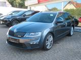Skoda Octavia Combi 2.0 TDI RS Navi,Leder, - Skoda: Unfallwagen