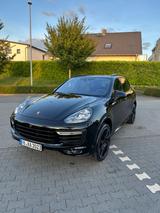 Porsche Cayenne Turbo Approved 11/25 - Porsche Cayenne in Mainz