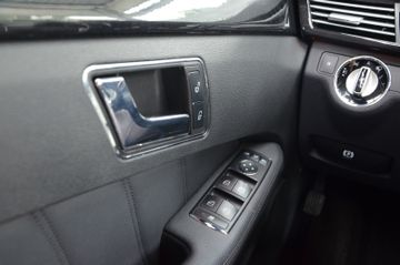 Mercedes E 350 - 11