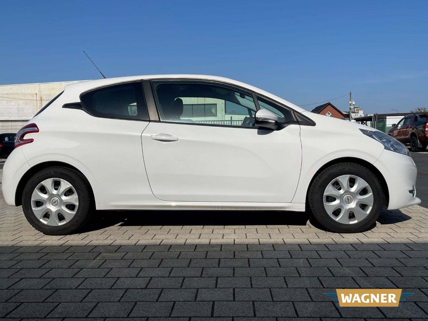 Fahrzeugabbildung Peugeot 208 Active Sitzheizung Klimaanlage Isofix