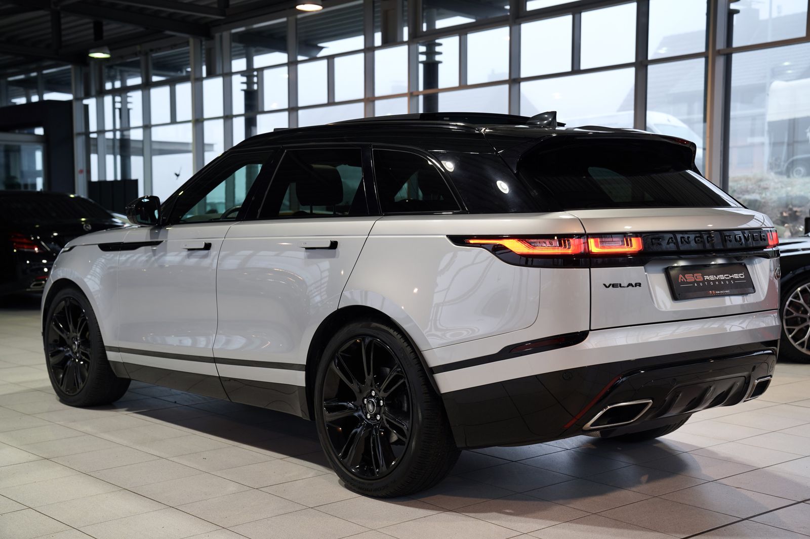 Land Rover Range Rover Velar