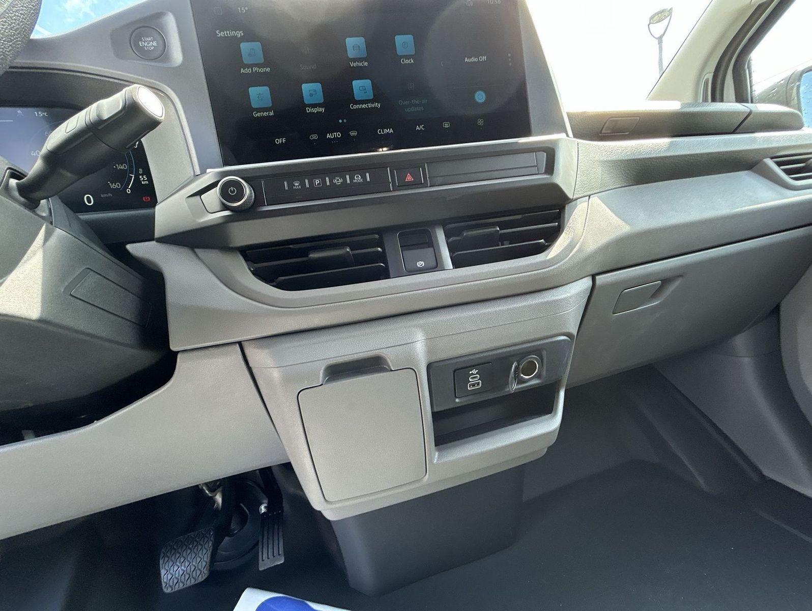 Volkswagen T7 Transporter - Bild 24