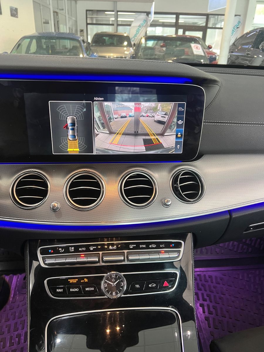 Fahrzeugabbildung Mercedes-Benz E 350 AMG LINE * Widescreen * Ahk *