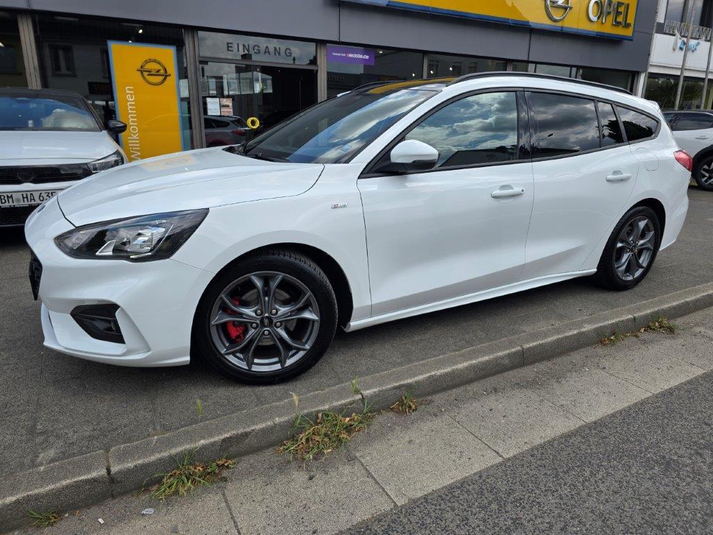 Ford Focus Turnier ST-Line X PANO+2 JAHRE GARANTIE+