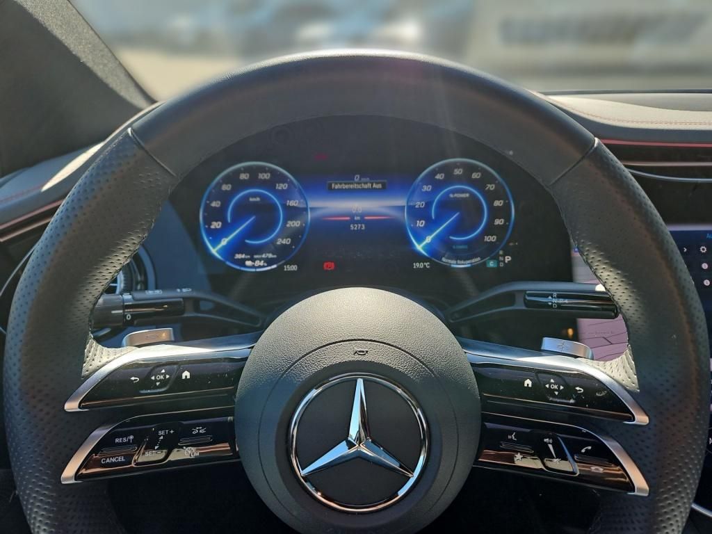 Fahrzeugabbildung Mercedes-Benz EQE 300 AMG Pano Hyperscr. HUD ACC Burmester3D