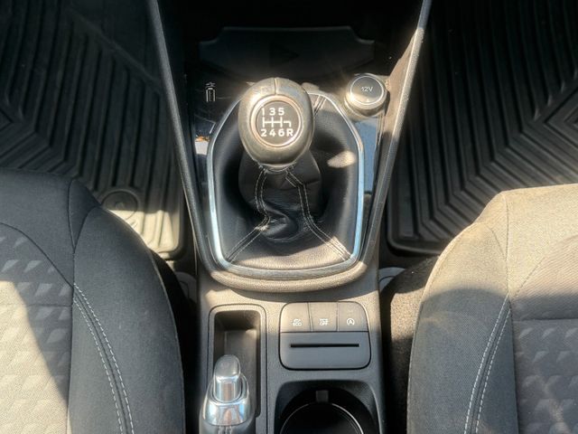 Ford Fiesta *SHZ*LED*LHZ*AC*MFL*PANO*