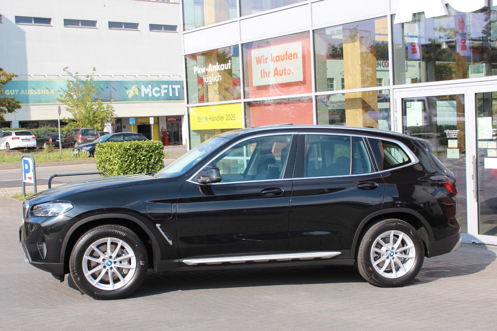 BMW X3 xDrive 30 e Laser Pano ACC HuD AHK Live-C. + foto 4