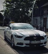 Ford Mustang 2015er v6 - Ford Mustang Unfallwagen