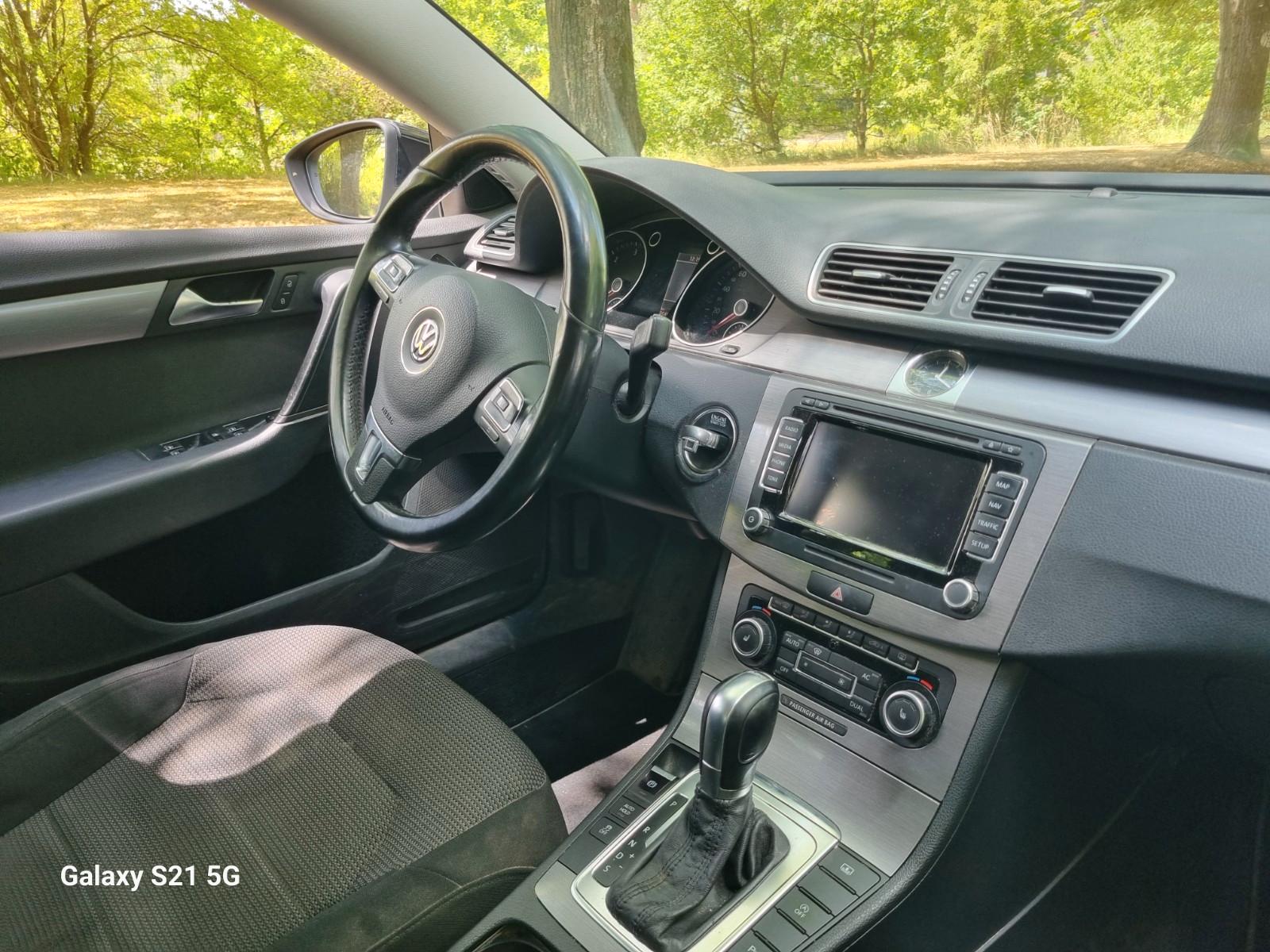 Volkswagen Passat 2011 — photo 5