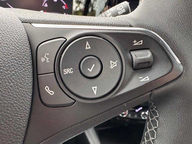 Fahrzeugabbildung Opel Mokka 1.2 Turbo Ultimate KlimaA,Navi,SHZ,ACC,PDC