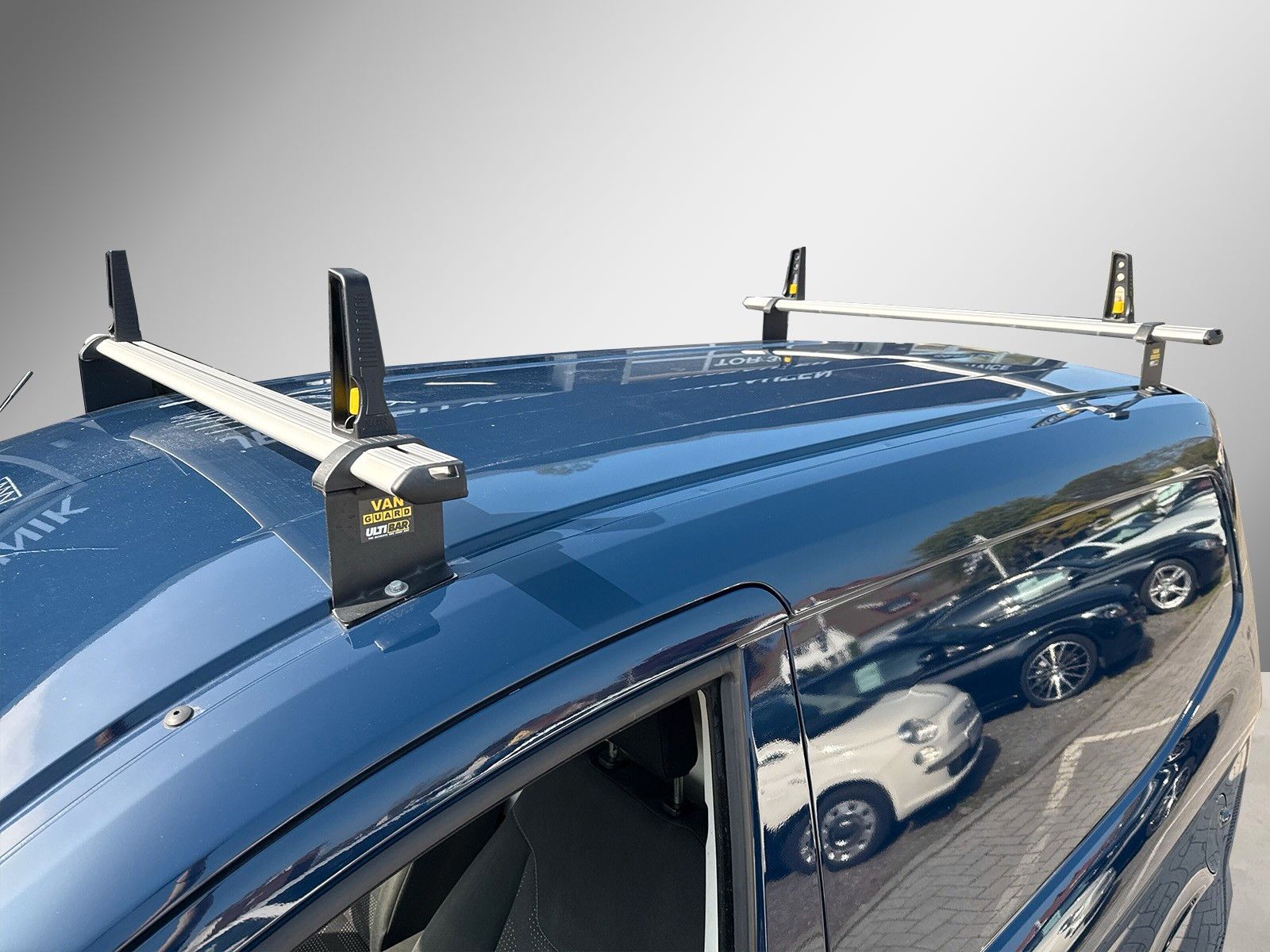 Fahrzeugabbildung Ford Transit Courier Trend*Shz*Multi*Klimaanalage*